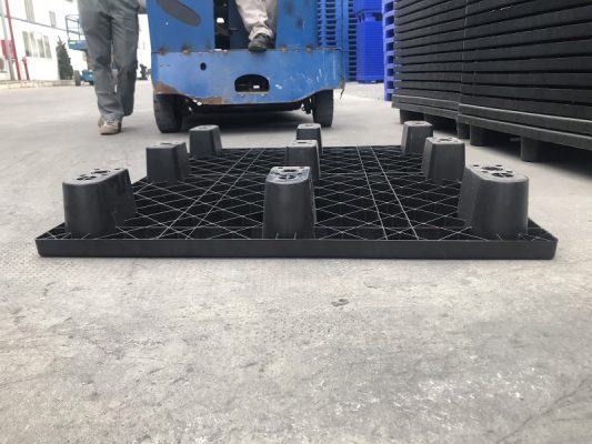 Ưu điểm của pallet nhựa đen