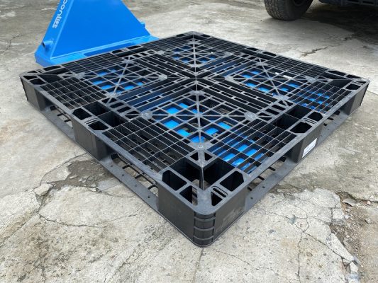 Pallet nhựa mới an toàn khi sử dụng