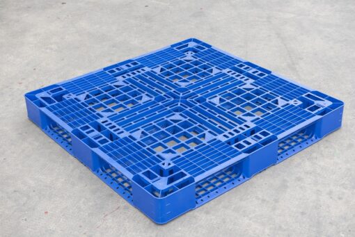 Đánh giá lợi ích khi chọn pallet nhựa giá rẻ