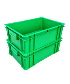 Thùng nhựa đặc B4 8 Thùng nhựa đặc B4