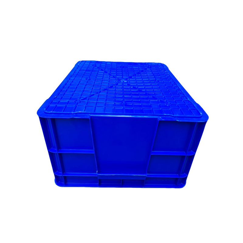 Thùng nhựa đặc B8 3 Thùng nhựa đặc B8