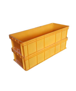 Thùng nhựa đặc PTC 831